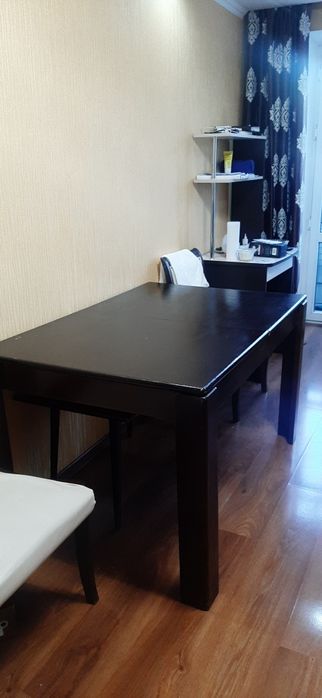 Продам стол со стульями