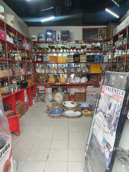 Bulung'ur bozorida do‘kon sotiladi