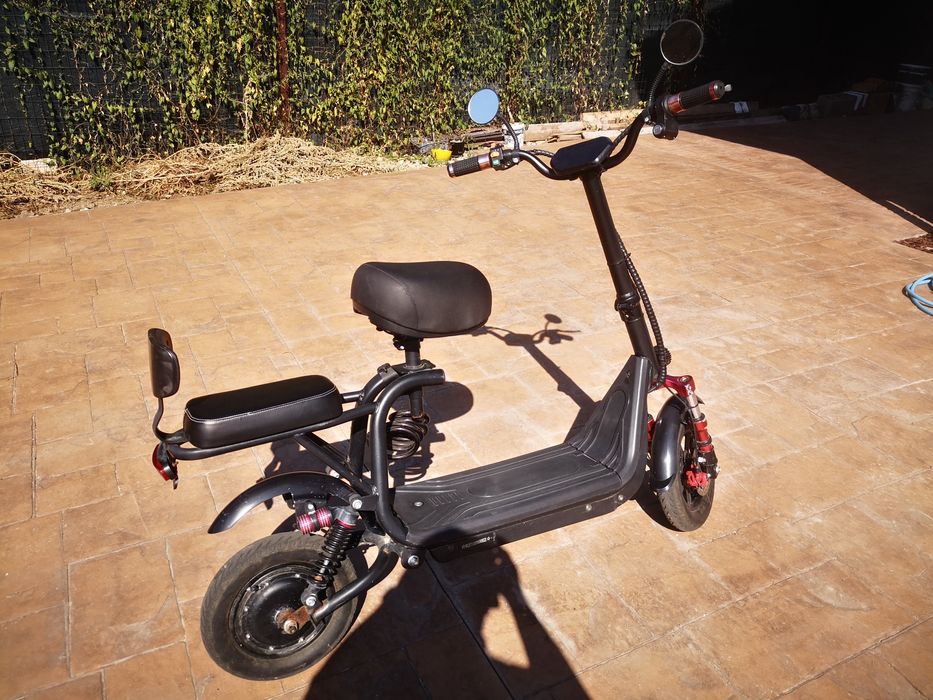 Vând scuter electric Haitong