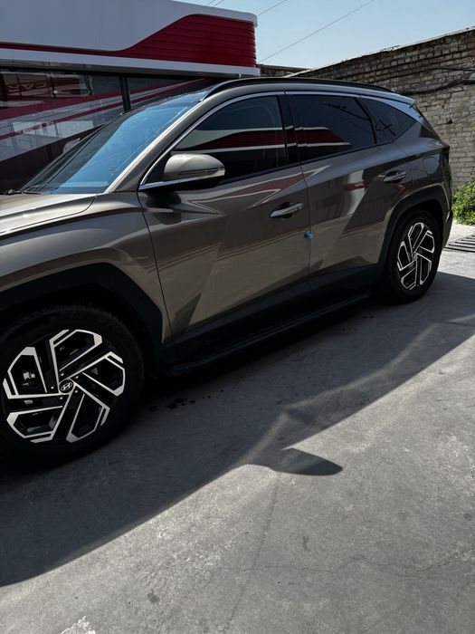 Hyundai Tucson Сотилади