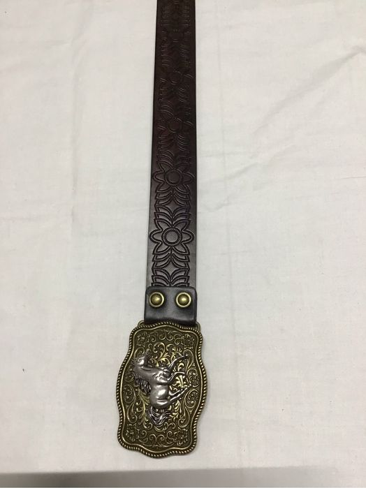 Curea  evenimente barbati