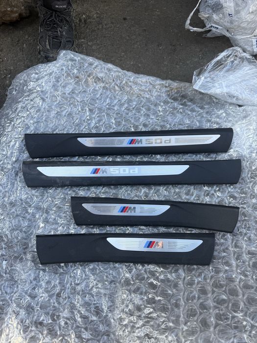 Вътрелни М лайсни М50д Бмв х5 ф15 (vutreshni pragove bmw x5 f15)