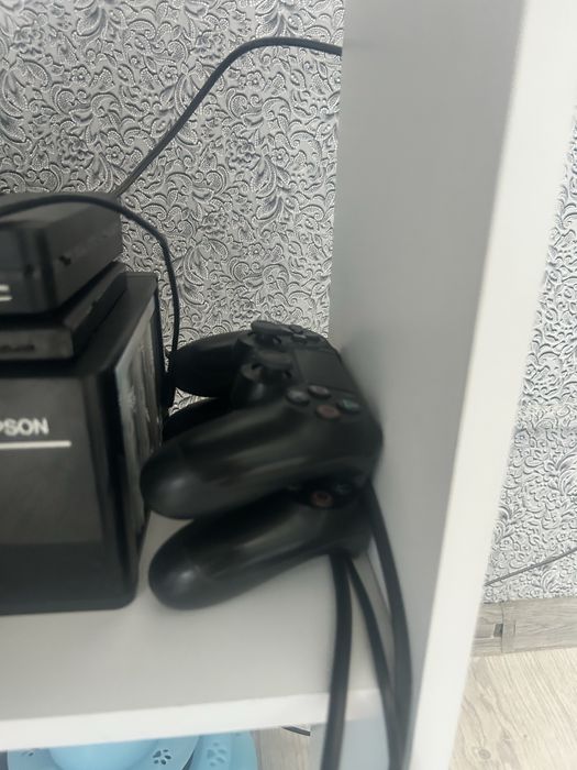 Продается ps 4 slim 1 tr Обмен на Мото