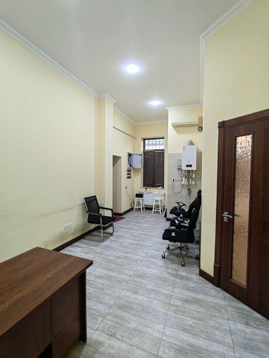 Сдам в аренду помещение 110 кв м , есть жилое и нежилое помещение