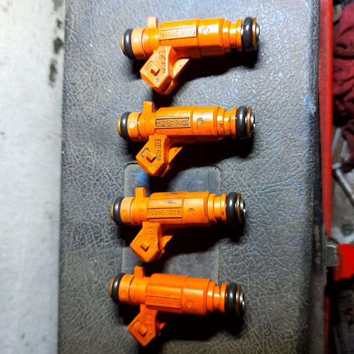 Продавам   Пежо/Ситроен бензин 16 /16v . 109к.с.