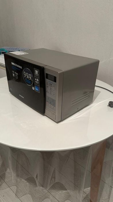 Продам микроволновку Самсунг