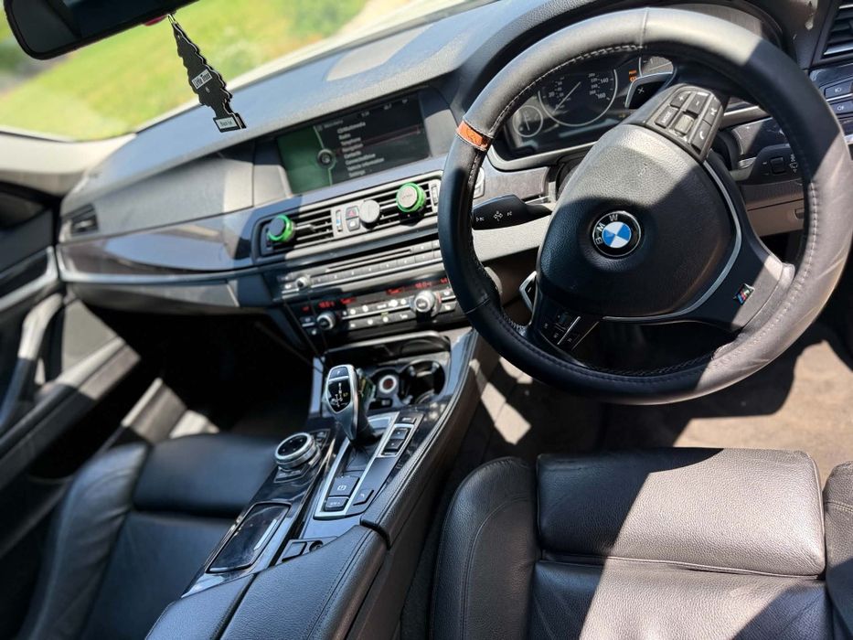 BMW 5 Series 2010 — imagine 3