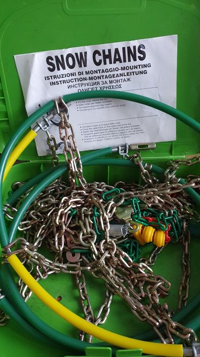 Метални вериги за гуми на кола