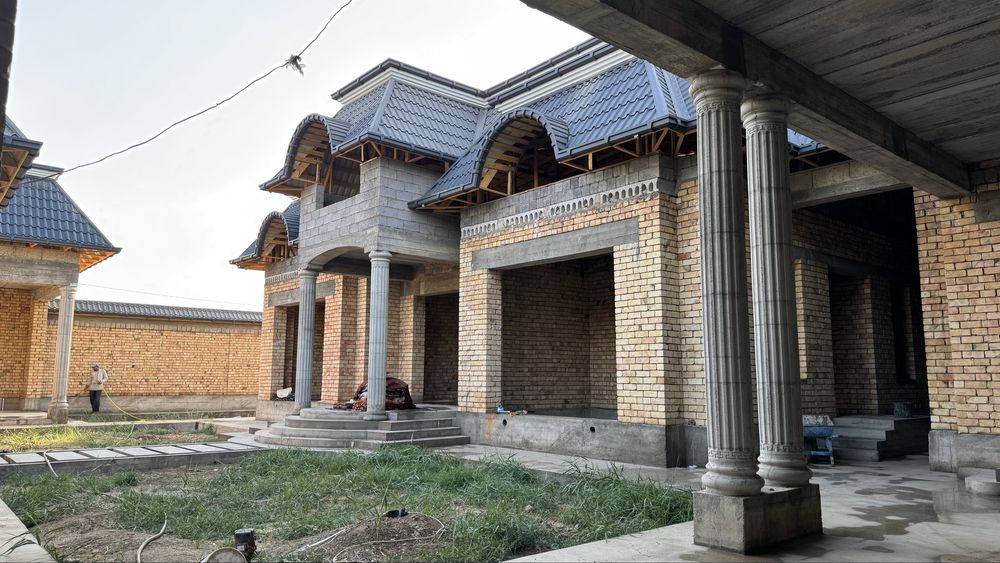 Uchaska Sotiladi Jizzax shahar Zilol MFY