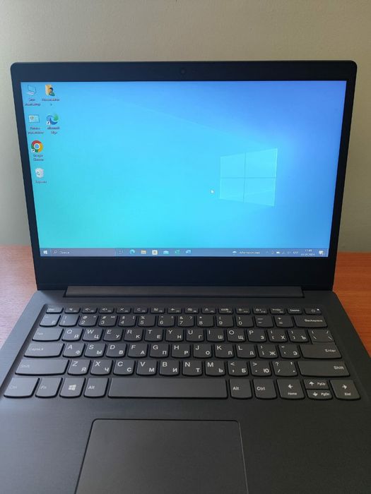 Lenovo V14-IGL 82c2