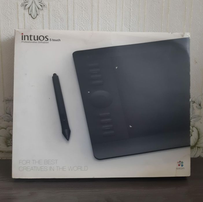 Планшет графический Intuos 5 Wacom medium