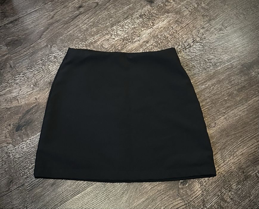 Сет от две части - елек и пола