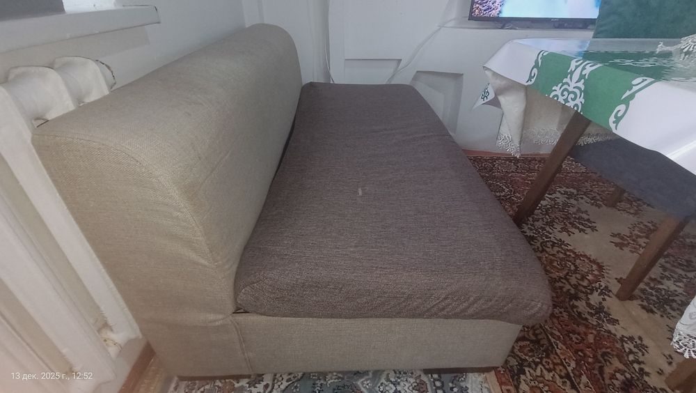 Г образды диван, раскладной