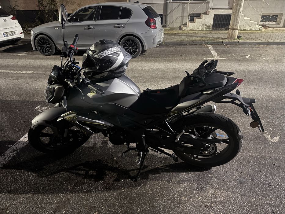Motocileta Beneli 125