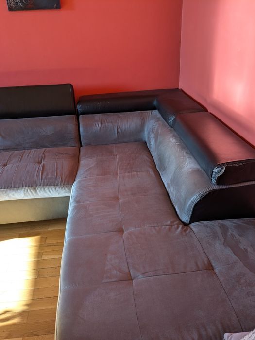 Ъглов диван с механизми