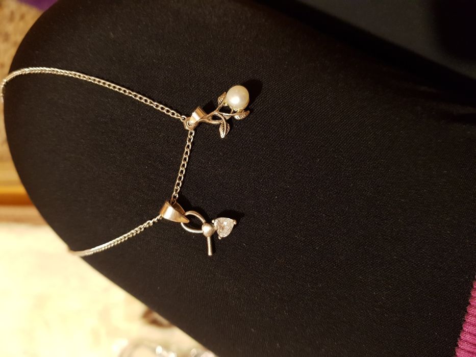 Сребърни - пръстен висулки ,нежно колие