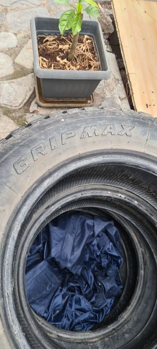 Гуми Grip Max офроуд 235 65 17