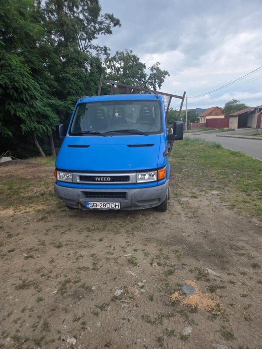 Vând Iveco Dayli 40c35