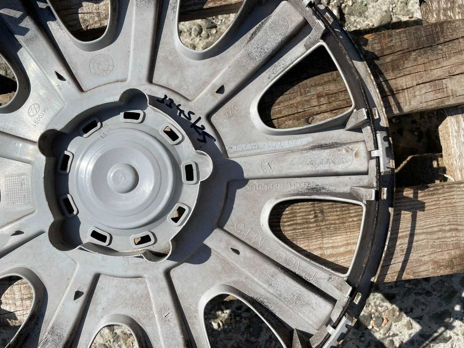 15 цола Тасове SKODA Fabia Octavia 1Z0601147E Оригинал