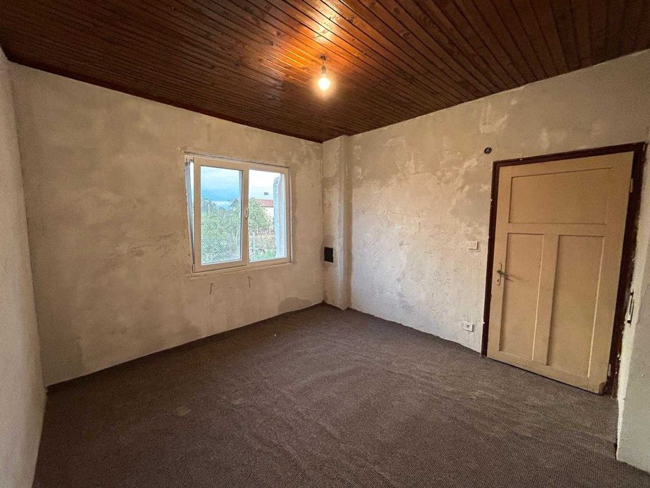 Продава се Къща в с. Аспарухово, Област Бургас - 50 кв.м за 900 €/кв.м - Снимка #17