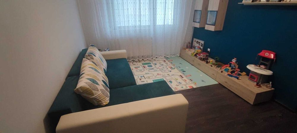 Apartament cu 2 camere de inchiriat