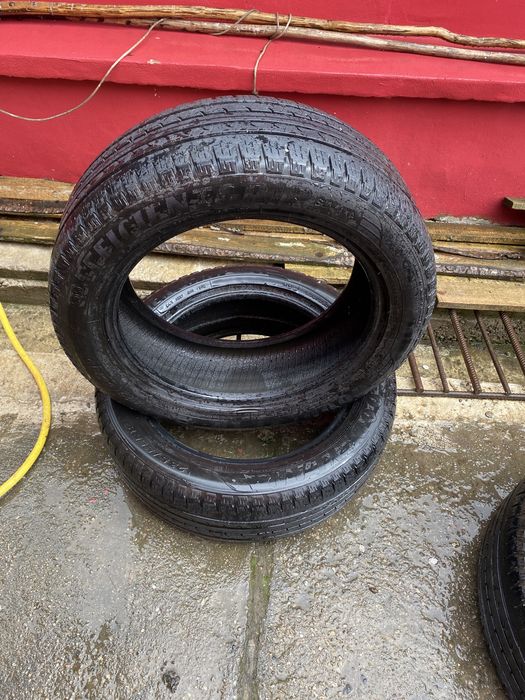 Vând Cauciucuri Vara 235/55/R19