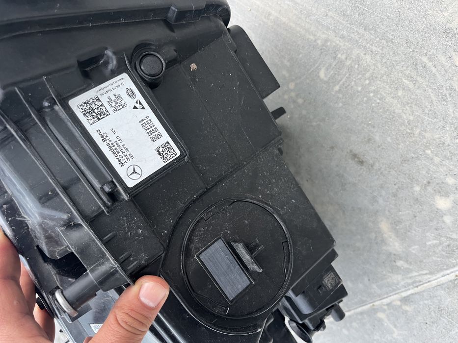 Фар Mercedes GLA W247 2020-