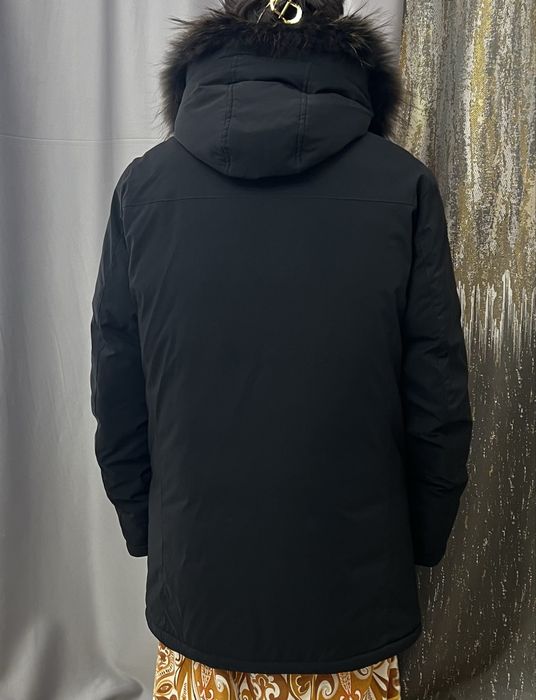 Продается новая мужская куртка