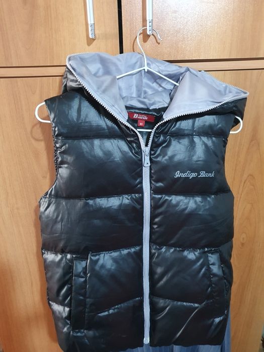 Болоневая безрукавка