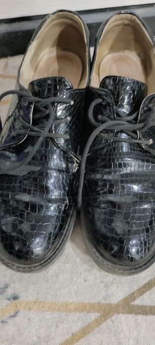 Осенние туфли 40 размер.