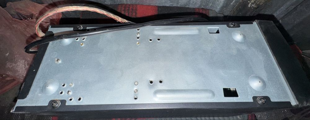 UPS (Uninterruptible Power Supply)