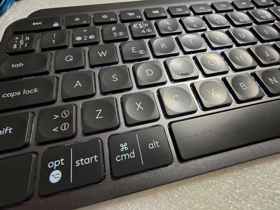 Tastatura wireless Logitech MX Keys, Iluminare, US INTL layout, Gri