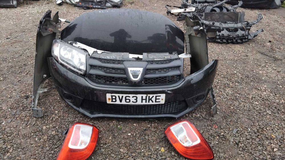 Capota Dacia Sandero an 2013