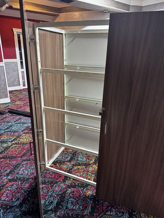 Продам шкаф в отличном состоянии