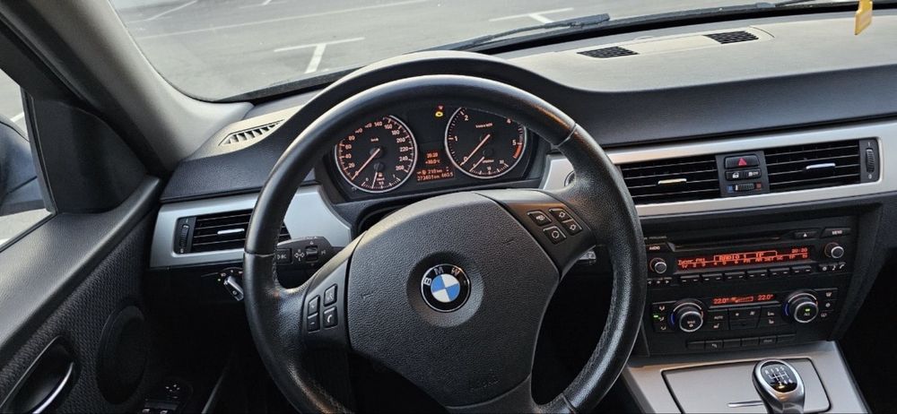 Продава се BMW 320d – 2012 г. – 143 к.с.