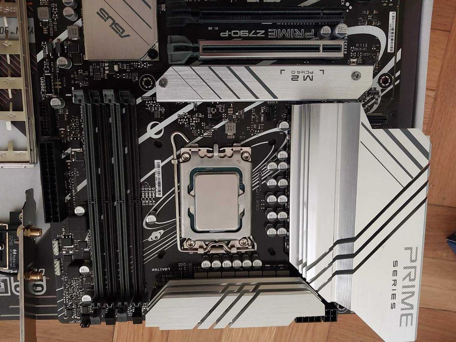 Asus Prime Z790-P + Wi-Fi PCIe Card