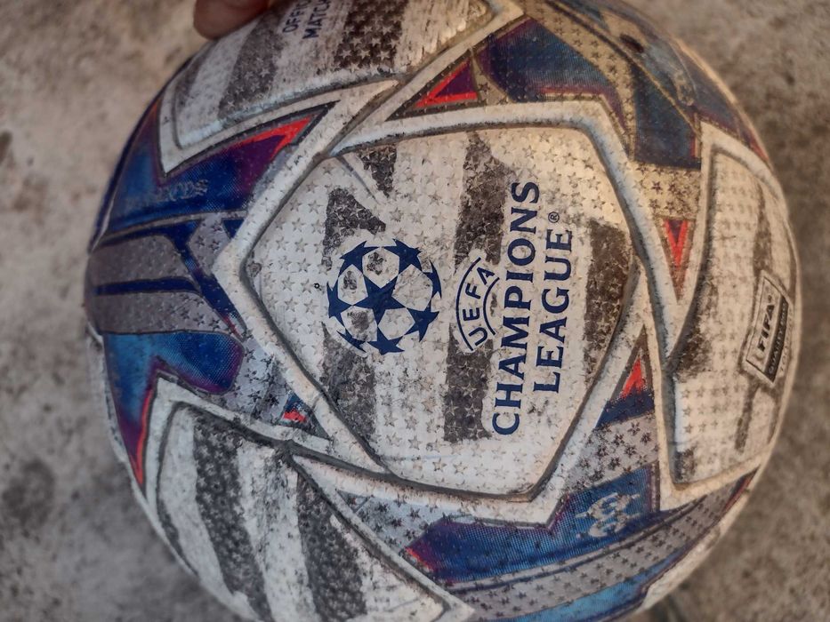 Minge fotbal Adidas UEFA Champions League mărimea 5