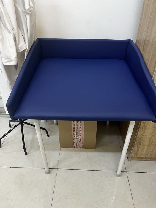 Продается пеленальный столик