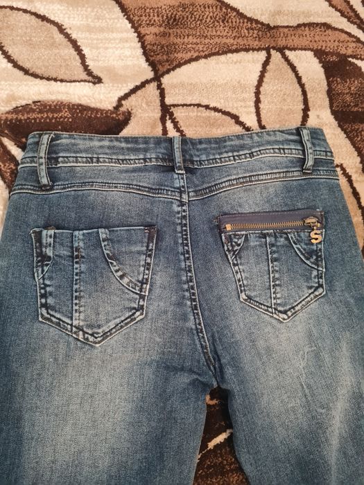 Blugi damă originali Desigual mas 26.