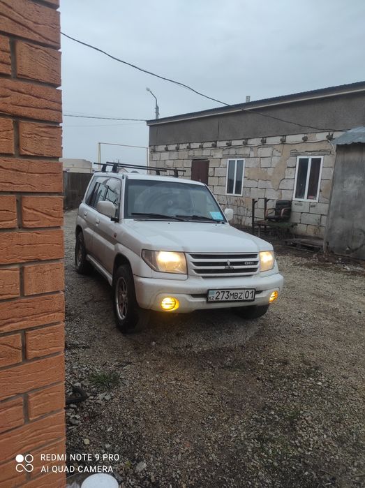 Продам mitsubishi pajero io