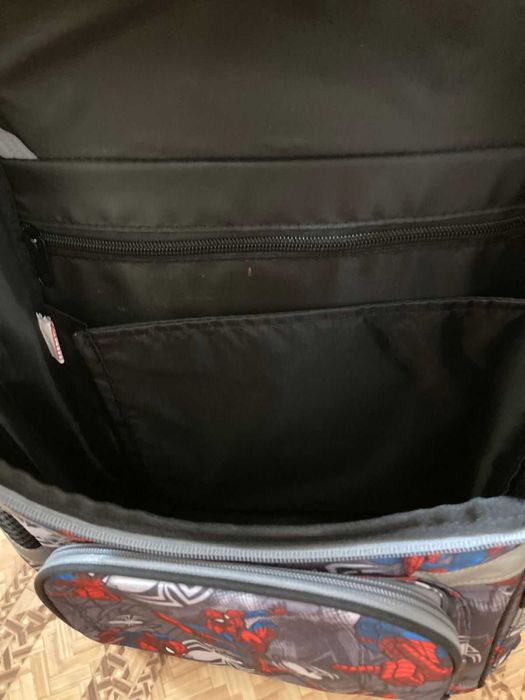 школьный ранец для мальчика