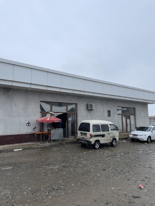 1200 kv.m tijorat binosi — Yangi bozor ro‘parasida