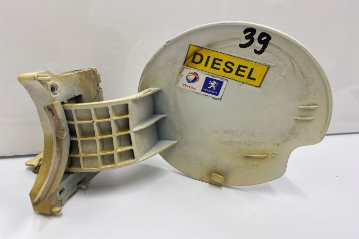 Capac rezervor 9643083777 Peugeot 307  seria