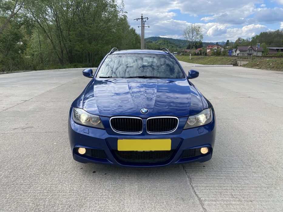 BMW E91  320 M-Paket Bi-Xenon Trapa Automat !!!