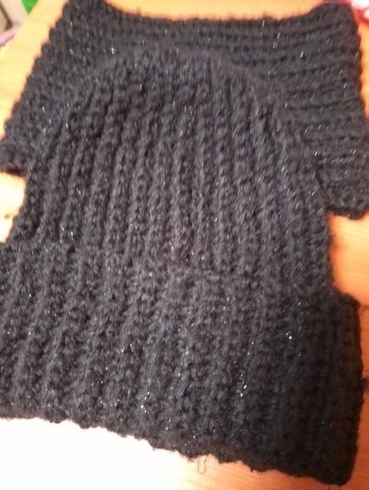 Шапка с шал ,зимна ръчна изработка