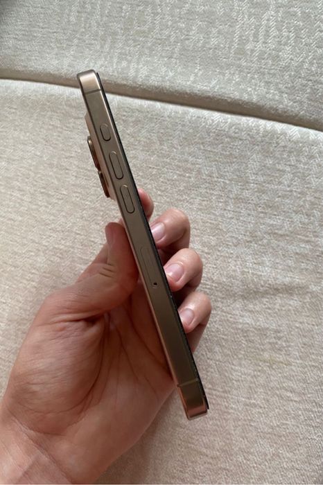 Iphone 16 pro 256 гб