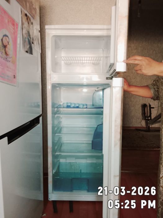 Холодильник сатылады срочна