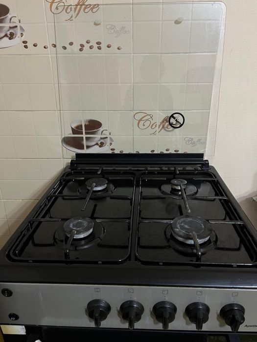 кухонная плита.