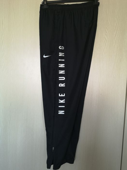 Pantaloni trening sport barbati Nike dry-fit M si L textili