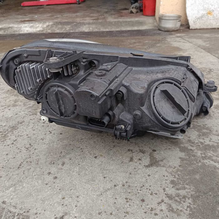 Far stanga xenon Mercedes Benz E Class  W212 2012